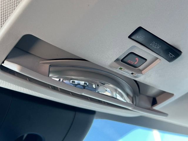 Certified 2024 Toyota Sienna LE image 38