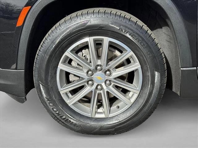 Used 2022 Chevrolet Traverse LT image 21