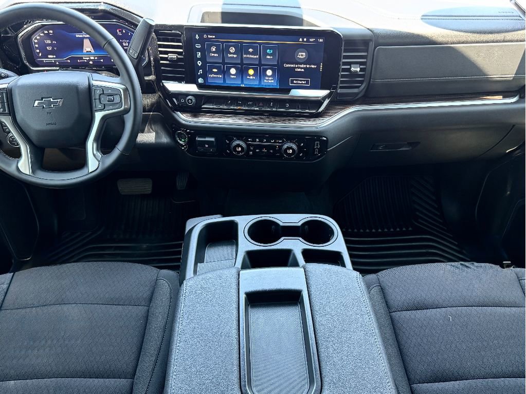 Used 2025 Chevrolet Silverado 2500 LT w/ Trail Boss Package AWD/4WD image 10