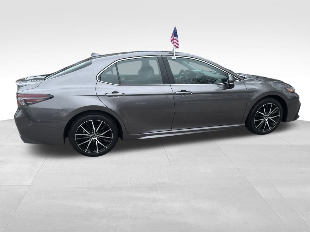 Used 2023 Toyota Camry SE image 25