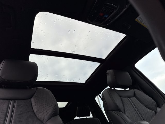 New 2026 Jeep Grand Wagoneer Limited AWD/4WD image 25