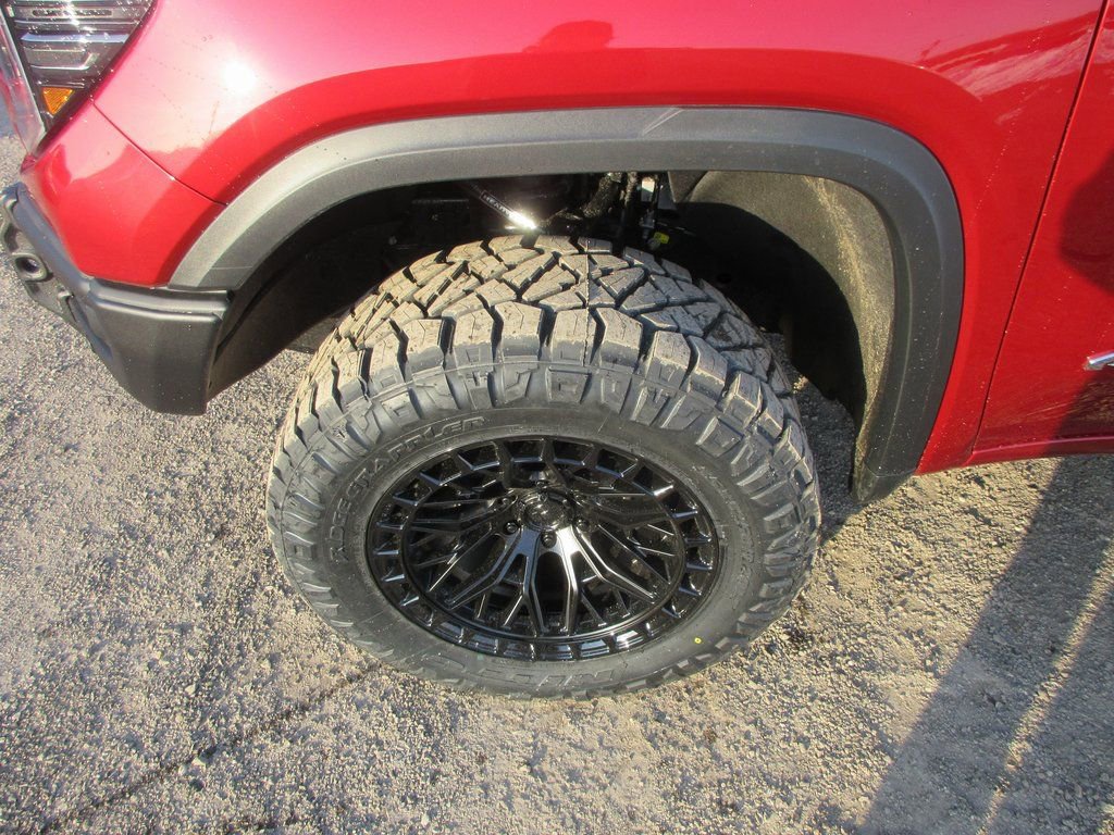 New 2026 GMC Sierra 1500 AT4X image 15