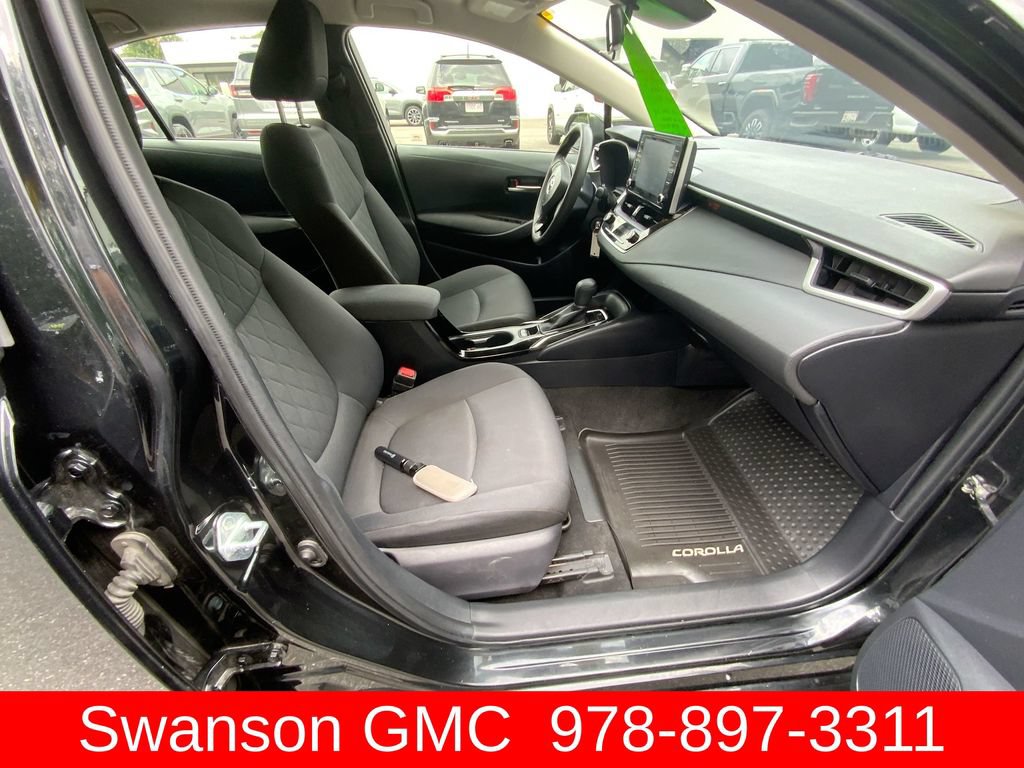 Used 2020 Toyota Corolla LE FWD image 27