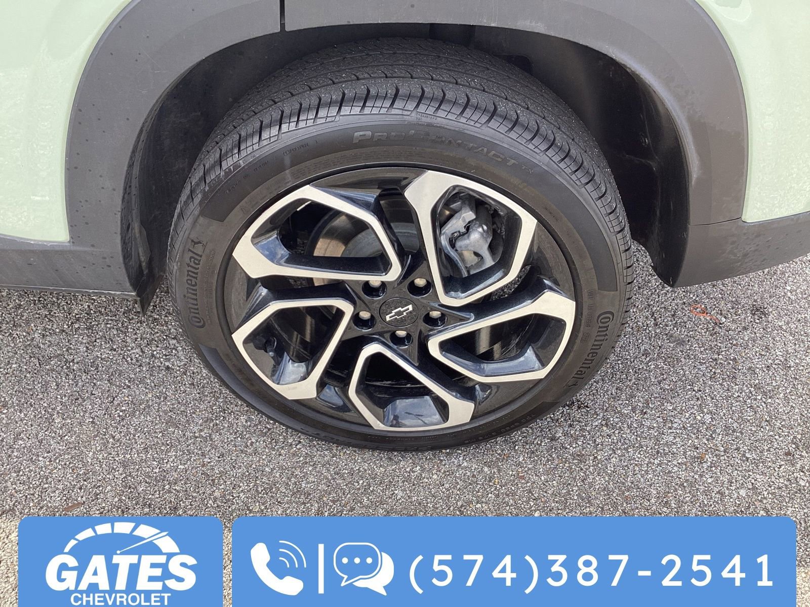 Used 2024 Chevrolet Trax RS w/ Sunroof Package image 34