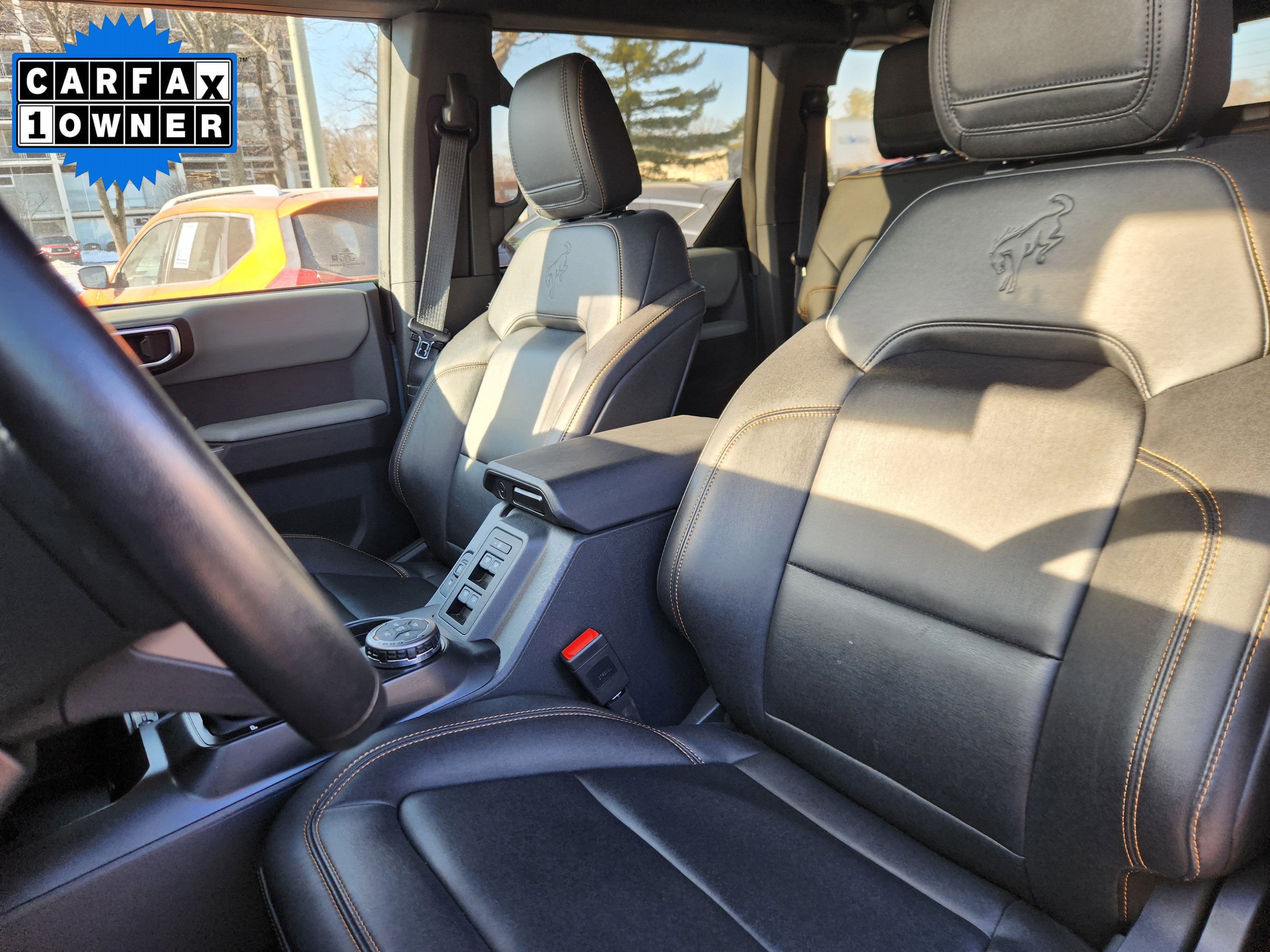 Used 2023 Ford Bronco Badlands image 7