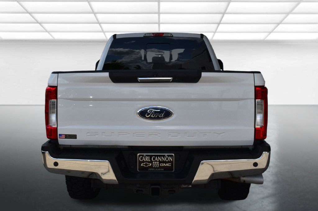 Used 2018 Ford F250 Lariat AWD/4WD image 9