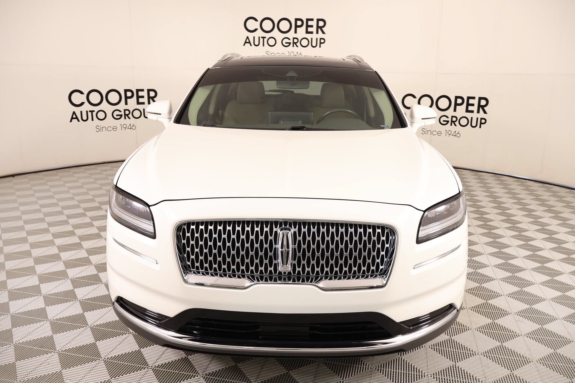 Used 2021 Lincoln Nautilus Reserve AWD/4WD image 9