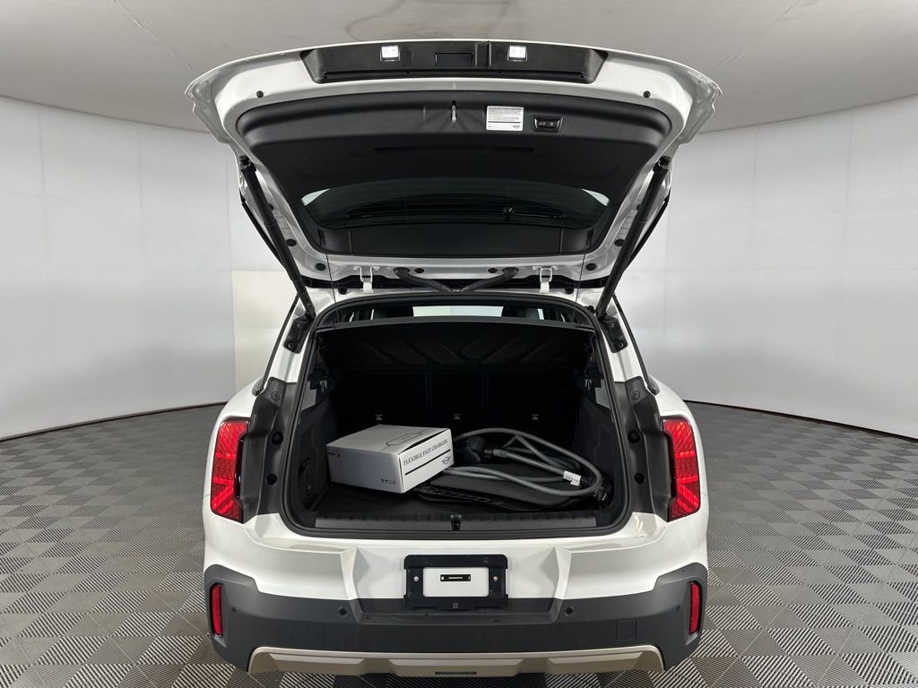 Certified 2025 MINI Cooper Countryman SE AWD/4WD image 22