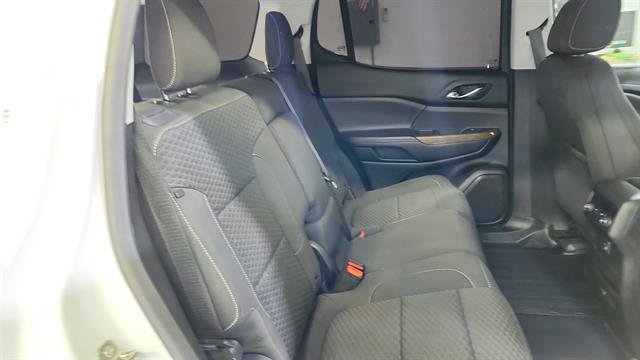 Used 2019 GMC Acadia SLE FWD image 25