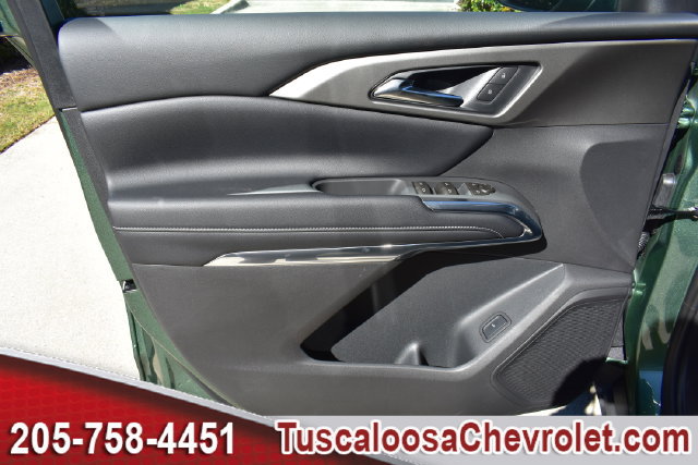 New 2027 Chevrolet Traverse LT w/ Driver Confidence Package FWD image 14