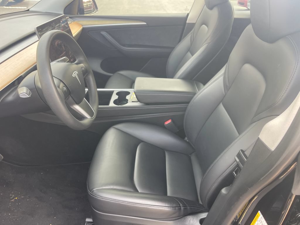 Used 2023 Tesla Model Y Long Range AWD/4WD image 12