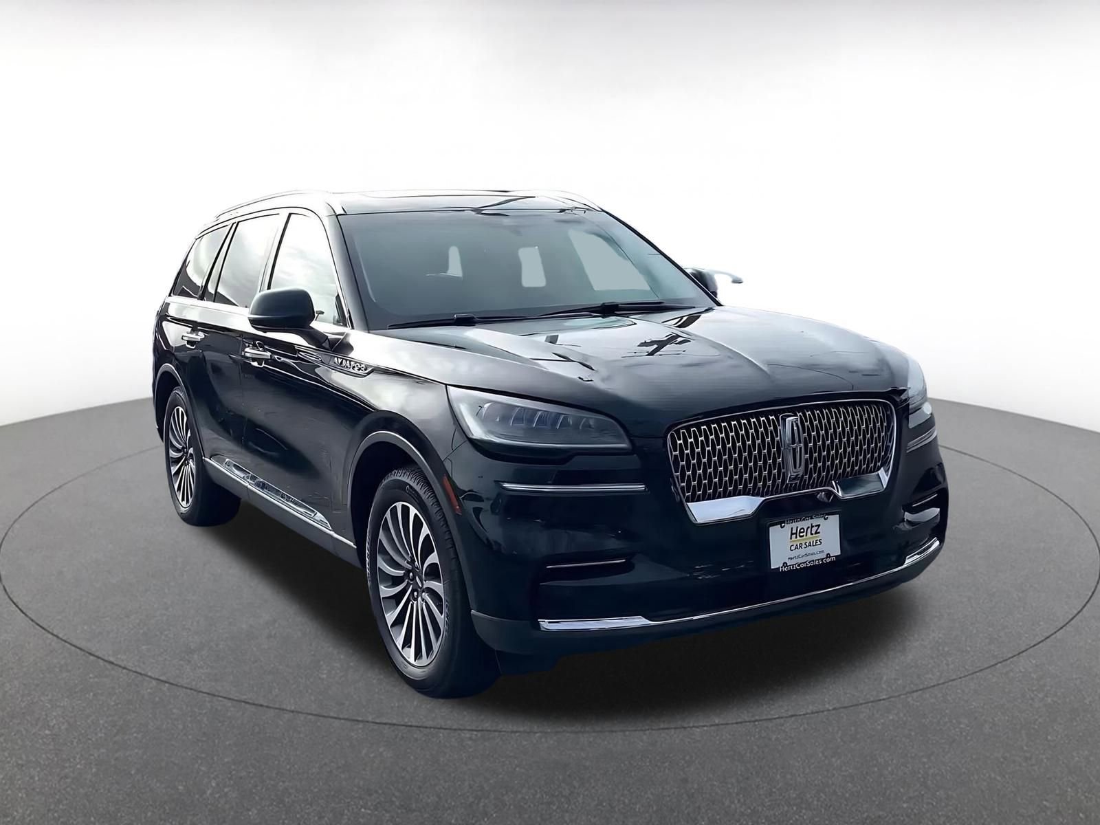 Used 2024 Lincoln Aviator Reserve image 3