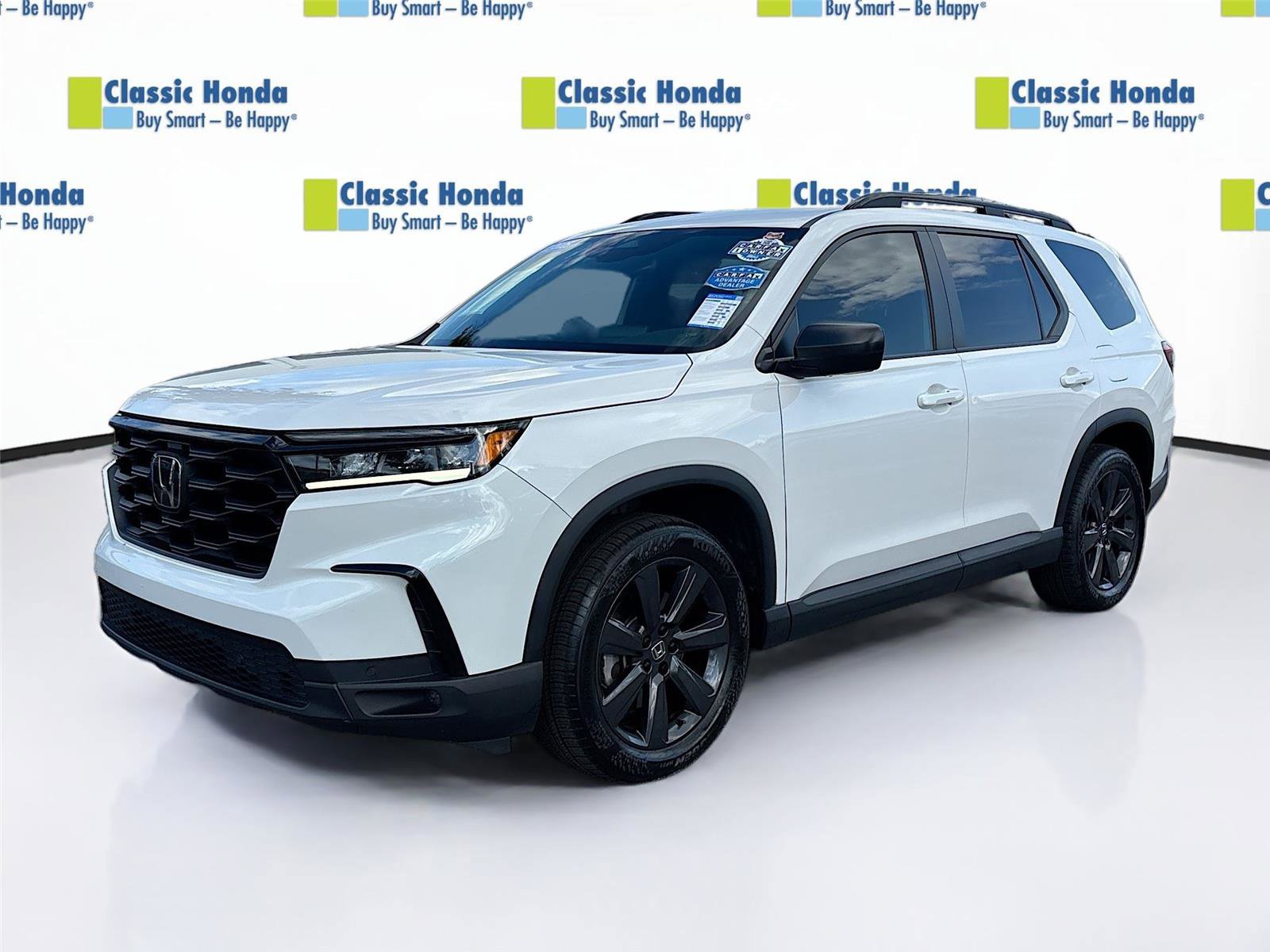 Certified 2025 Honda Pilot Sport image 3