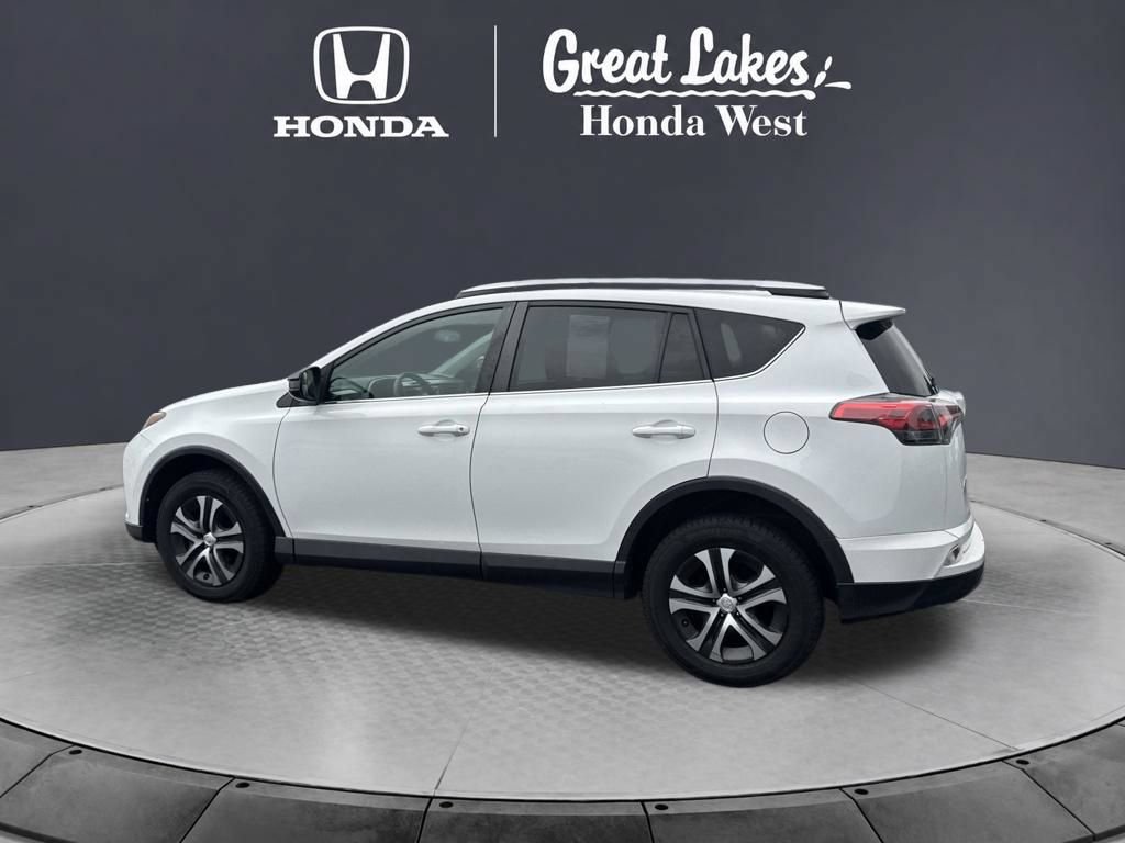 Used 2016 Toyota RAV4 LE AWD/4WD image 8
