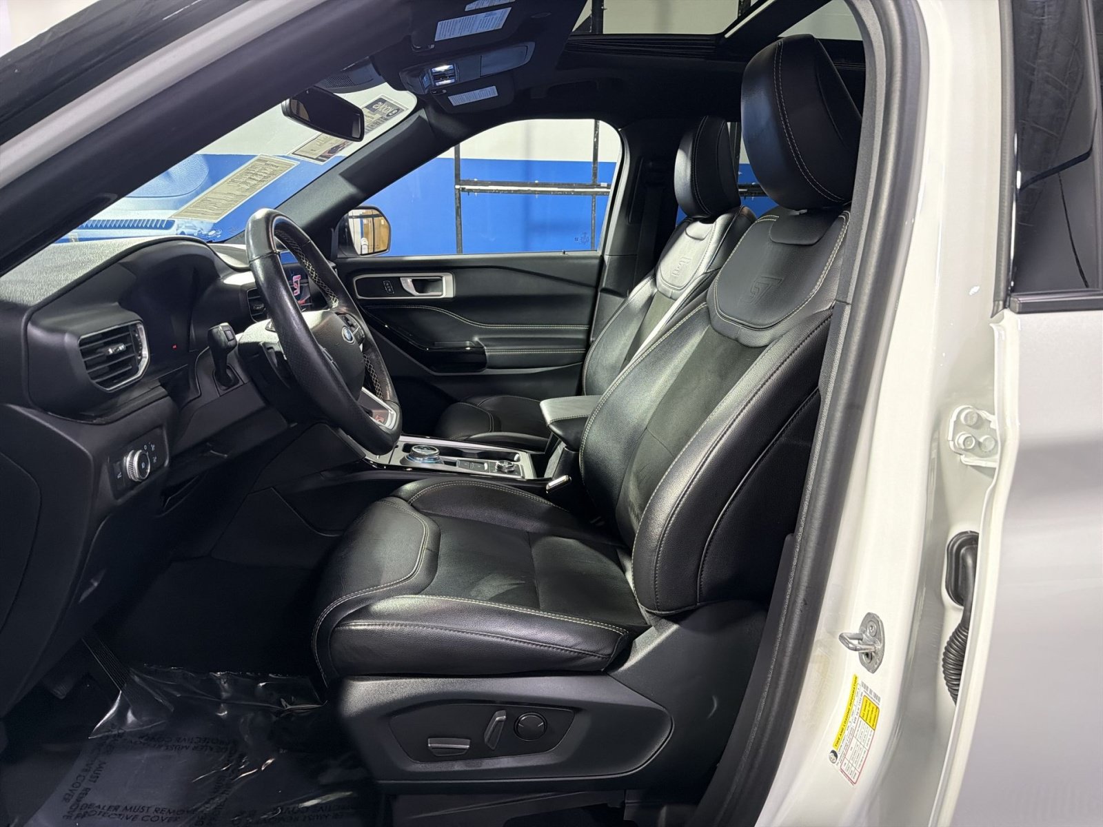 Used 2022 Ford Explorer ST AWD/4WD image 25