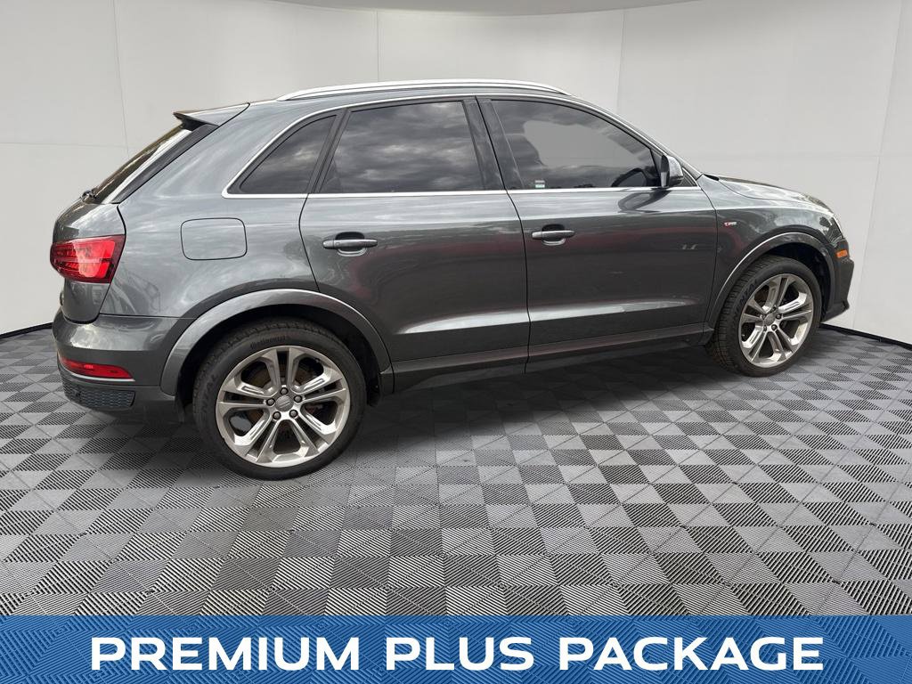 Used 2018 Audi Q3 2.0T Premium Plus w/ Premium Plus Package AWD/4WD image 11