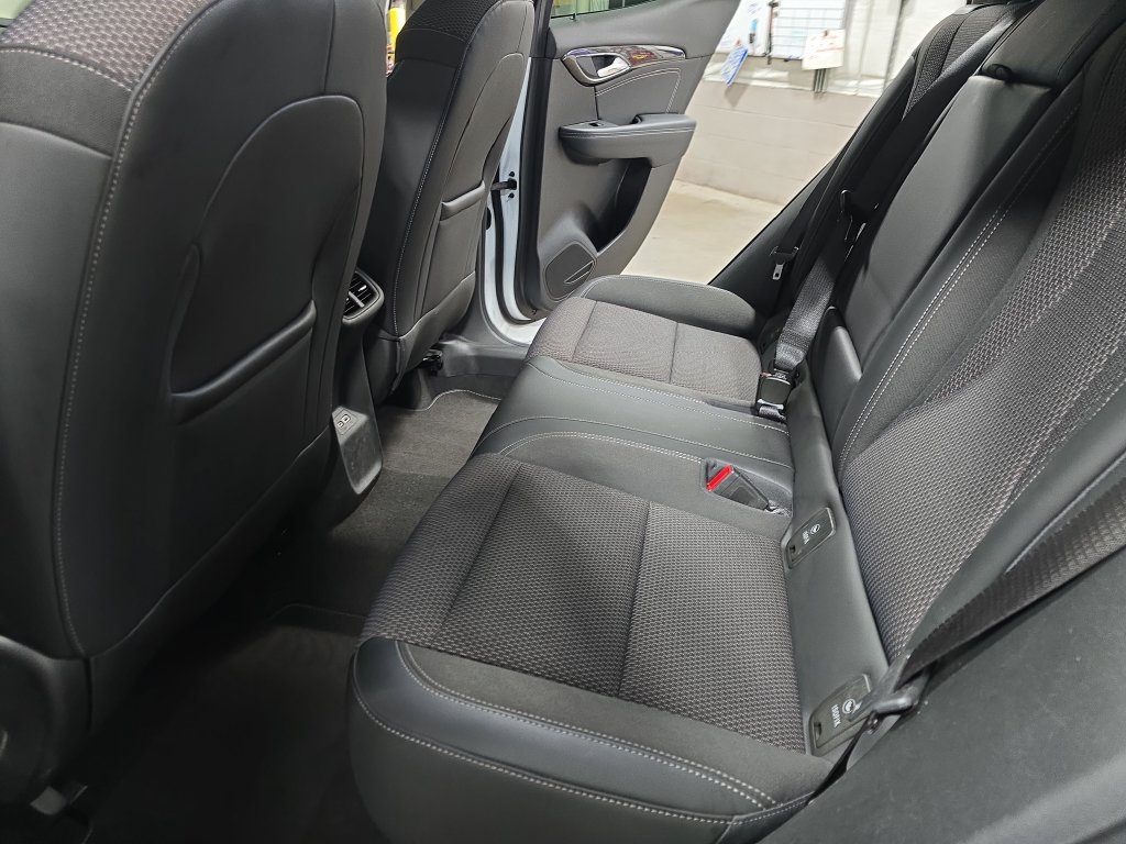Used 2023 Buick Envision Preferred AWD/4WD image 14
