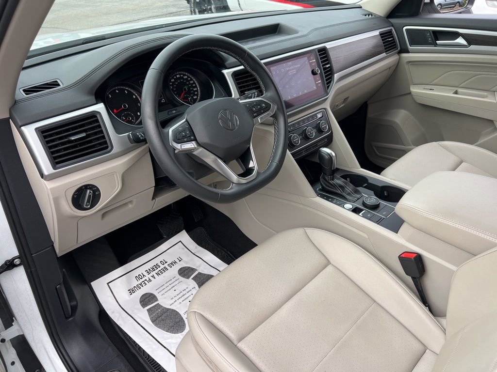 Used 2021 Volkswagen Atlas SE w/ Panoramic Sunroof Package image 15