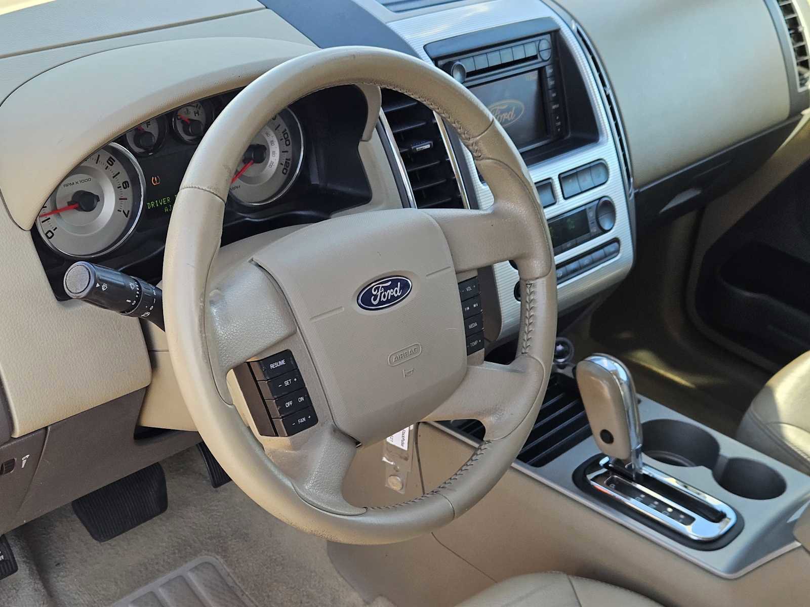 Used 2007 Ford Edge SEL Plus AWD/4WD image 2