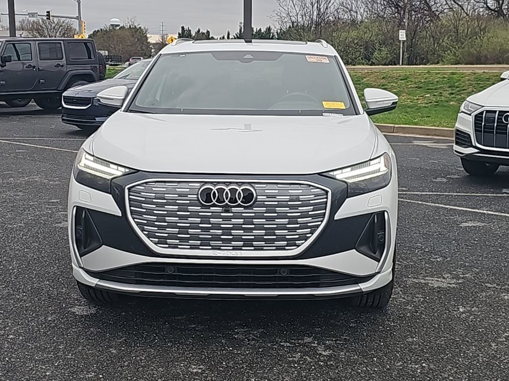 Certified 2024 Audi Q4 e-tron Prestige image 16