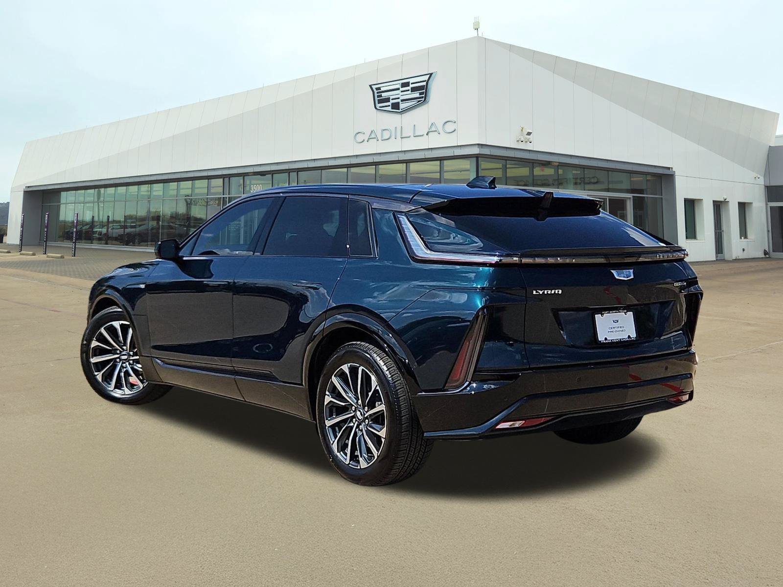 Certified 2024 Cadillac Lyriq Sport w/ LPO, Floor Liner Package AWD/4WD image 4