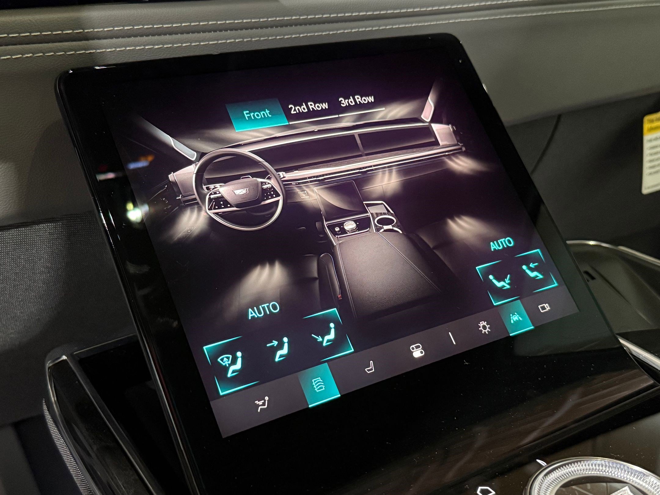 New 2026 Cadillac Escalade IQL Sport 1 image 33