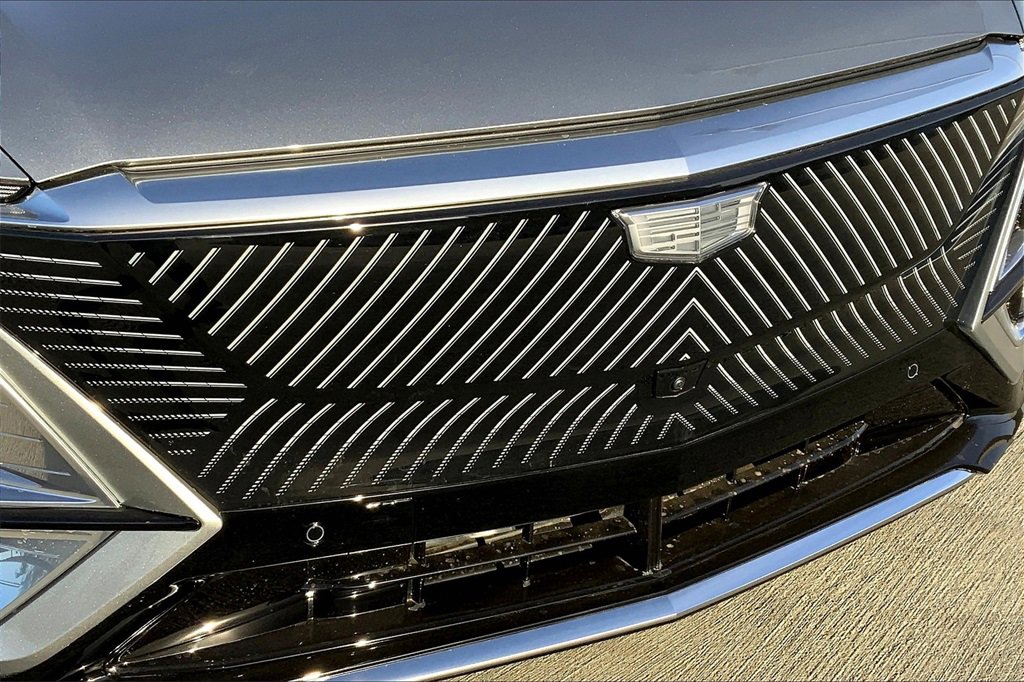 New 2025 Cadillac Lyriq Luxury image 35