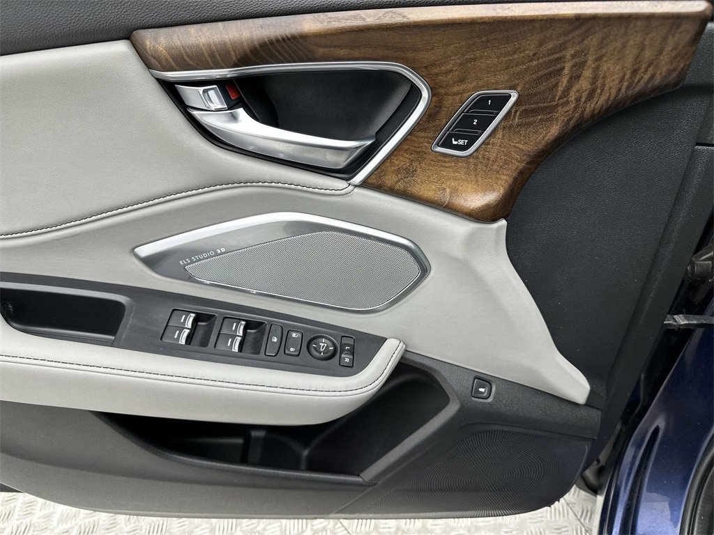 Used 2019 Acura RDX AWD w/ Advance Package image 13