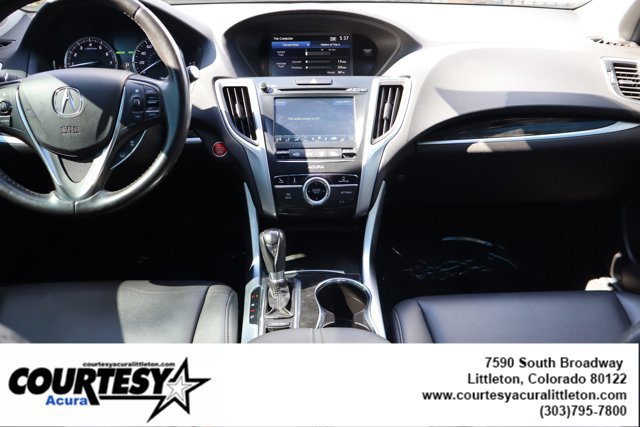Used 2019 Acura TLX image 9