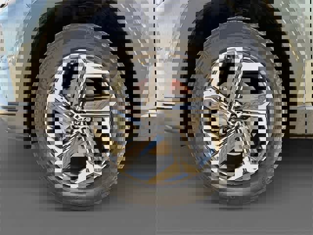 Used 2022 Hyundai Tucson SEL w/ Cargo Package image 9