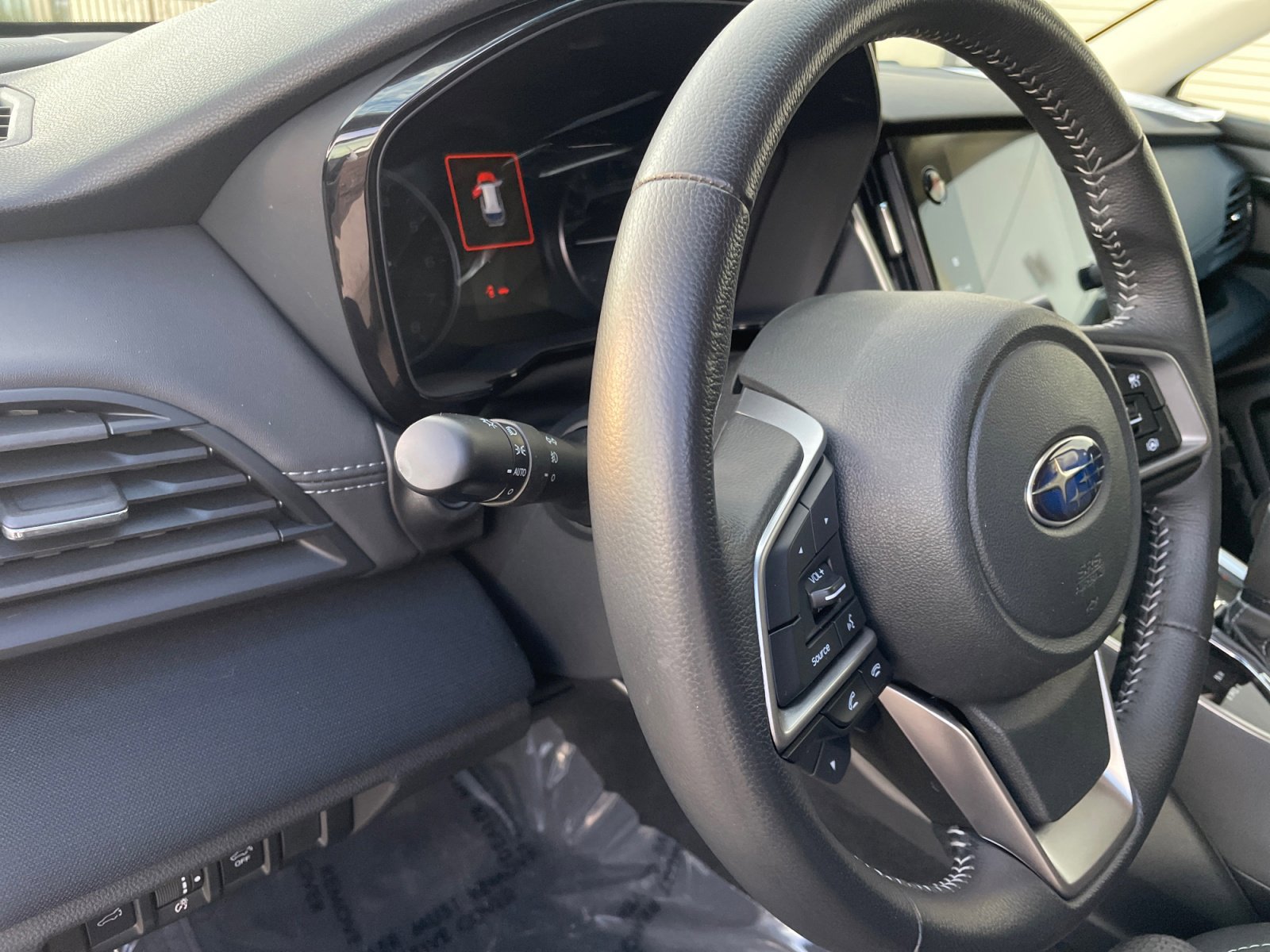 Used 2022 Subaru Outback Premium image 24