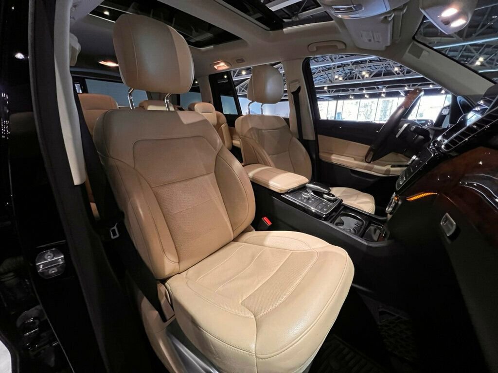 Used 2019 Mercedes-Benz GLS 550 550/DriverAssistPkg/NightPkg/P image 37