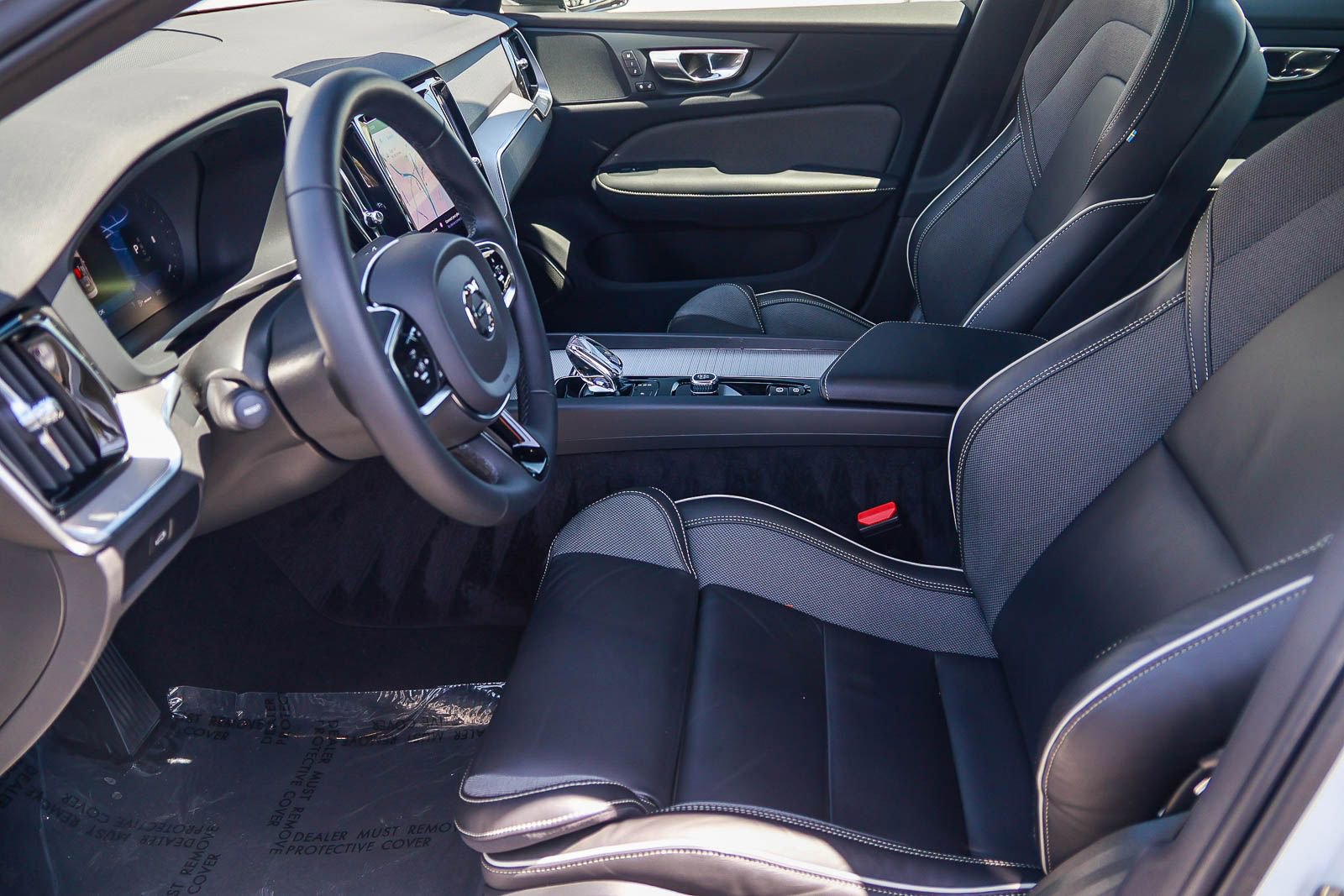Used 2024 Volvo S60 B5 Plus FWD image 20