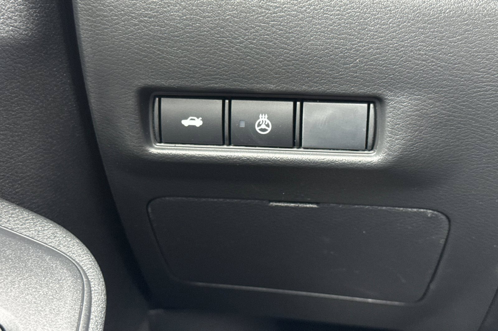 New 2027 Nissan Sentra SV FWD image 30