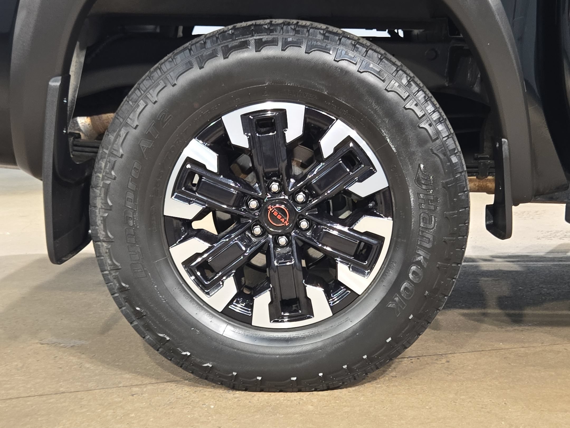 Used 2023 Nissan Frontier PRO-4X w/ Pro Convenience Package AWD/4WD image 17