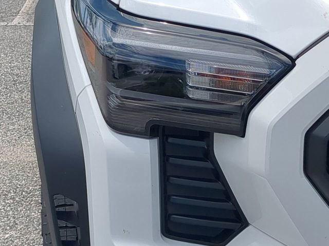 New 2025 Toyota Tacoma TRD Off-Road image 10