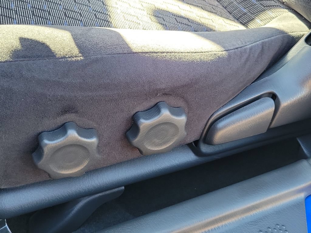Used 2003 MAZDA Protege5 FWD image 14