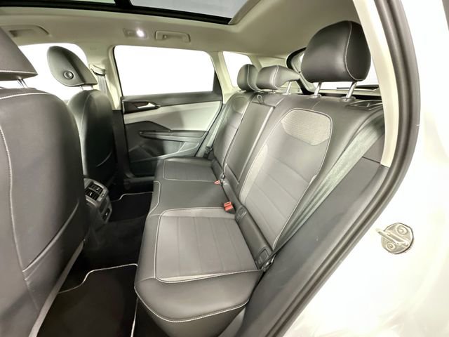 Used 2023 Volkswagen Taos SE image 26