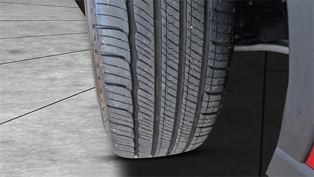 Used 2023 Lincoln Corsair Standard image 28