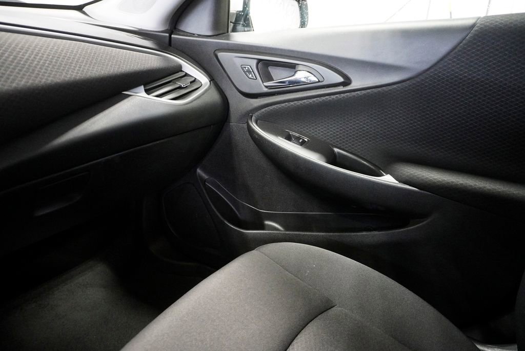 Used 2024 Chevrolet Malibu LT w/ Sport Edition image 29