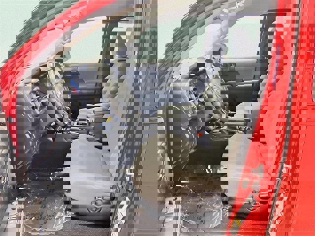 Used 2021 Toyota Tacoma SR image 13