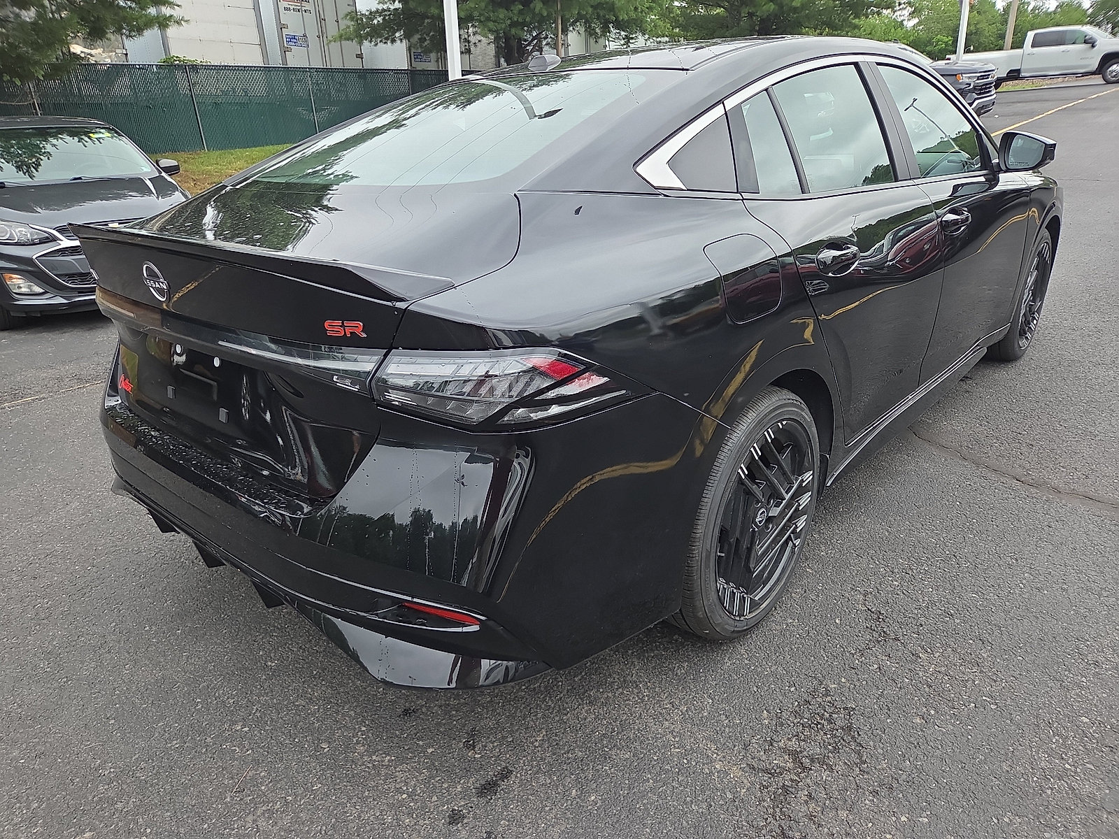 Used 2026 Nissan Sentra SR w/ Floor Mat Package FWD image 3
