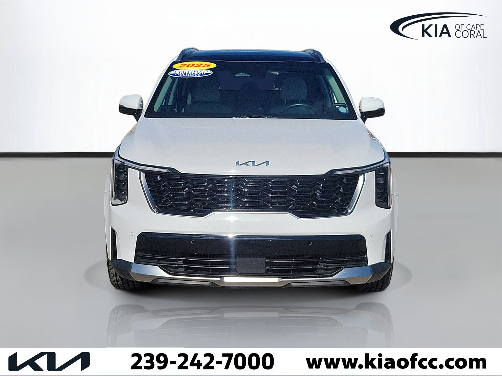 Certified 2025 Kia Sorento S w/ Panoramic Sunroof Package FWD image 2