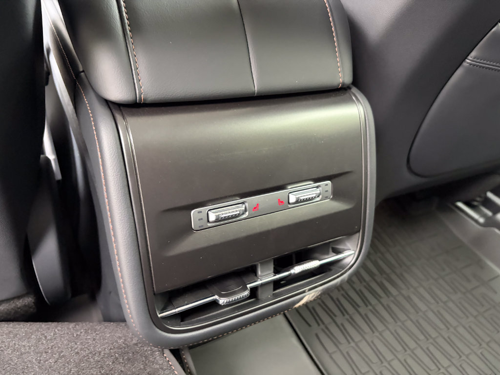 New 2026 Lincoln Nautilus Reserve AWD/4WD image 55