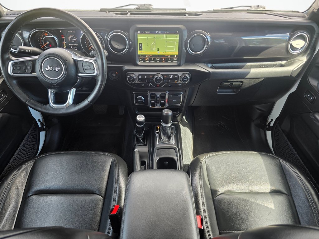 Used 2022 Jeep Wrangler Unlimited Sahara AWD/4WD image 19