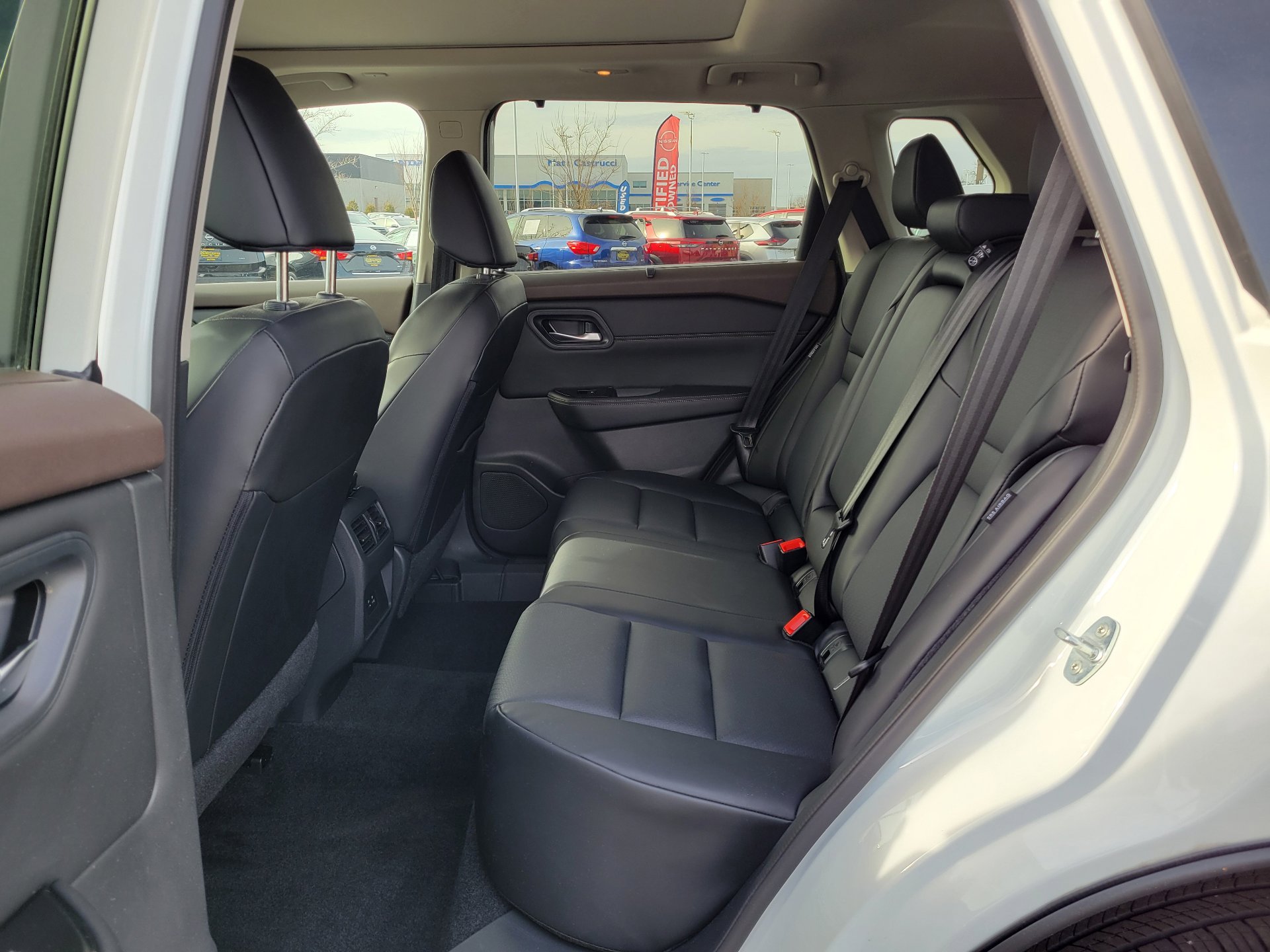 Certified 2023 Nissan Rogue SV w/ SV Premium B Package image 12