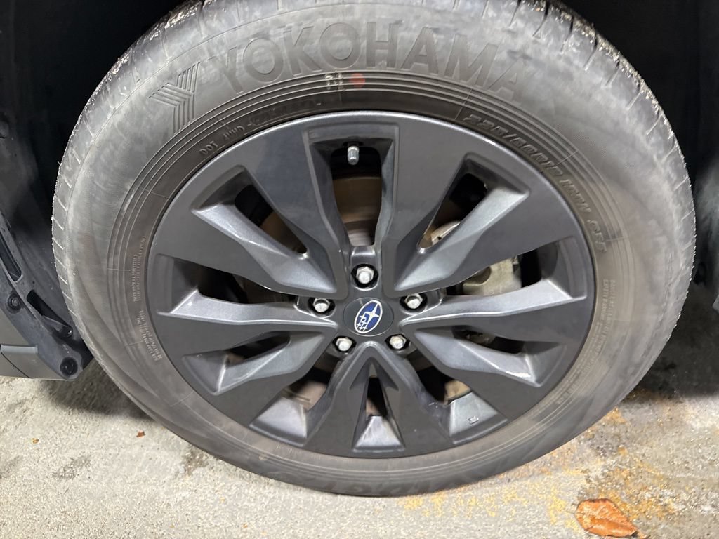 Used 2025 Subaru Outback Onyx Edition AWD/4WD image 37