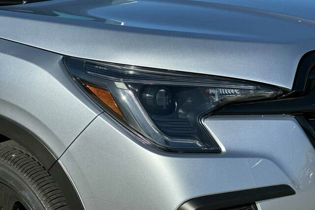 New 2025 Subaru Ascent Onyx Edition image 32