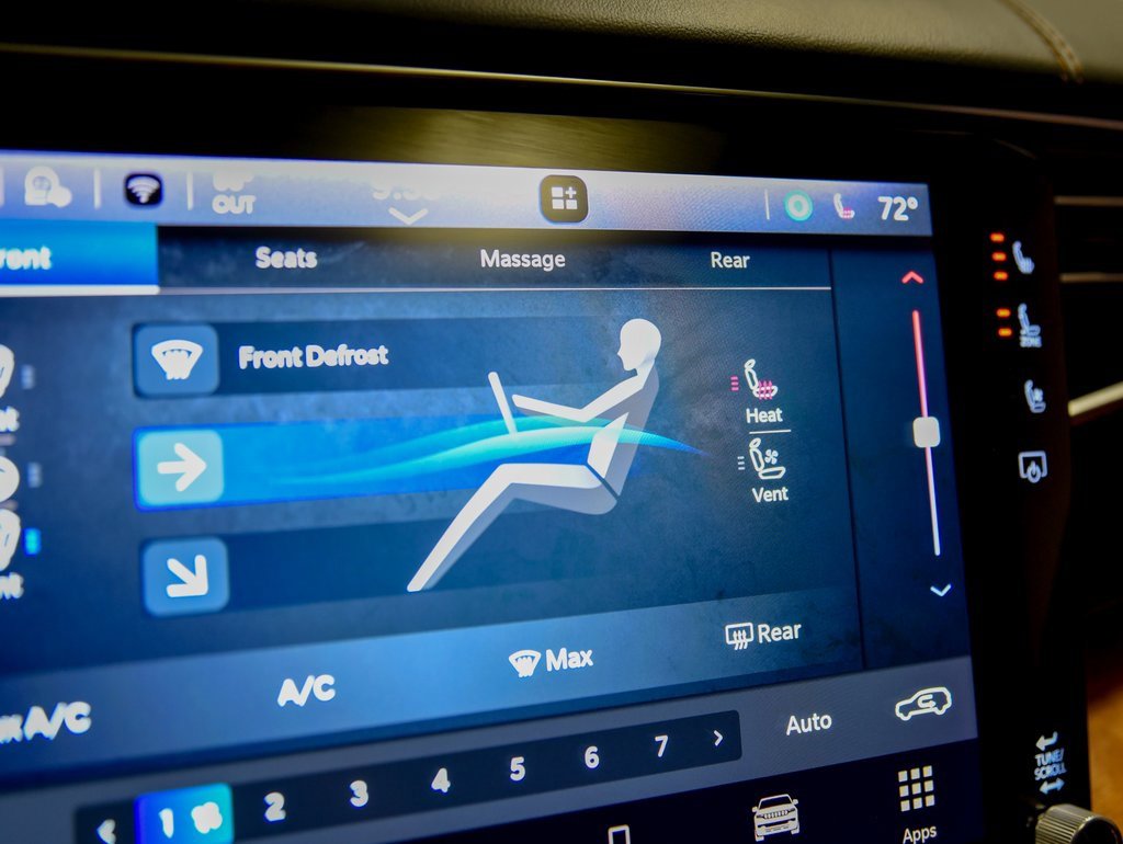 Used 2022 Jeep Grand Wagoneer Series II w/ Premium Group II image 22