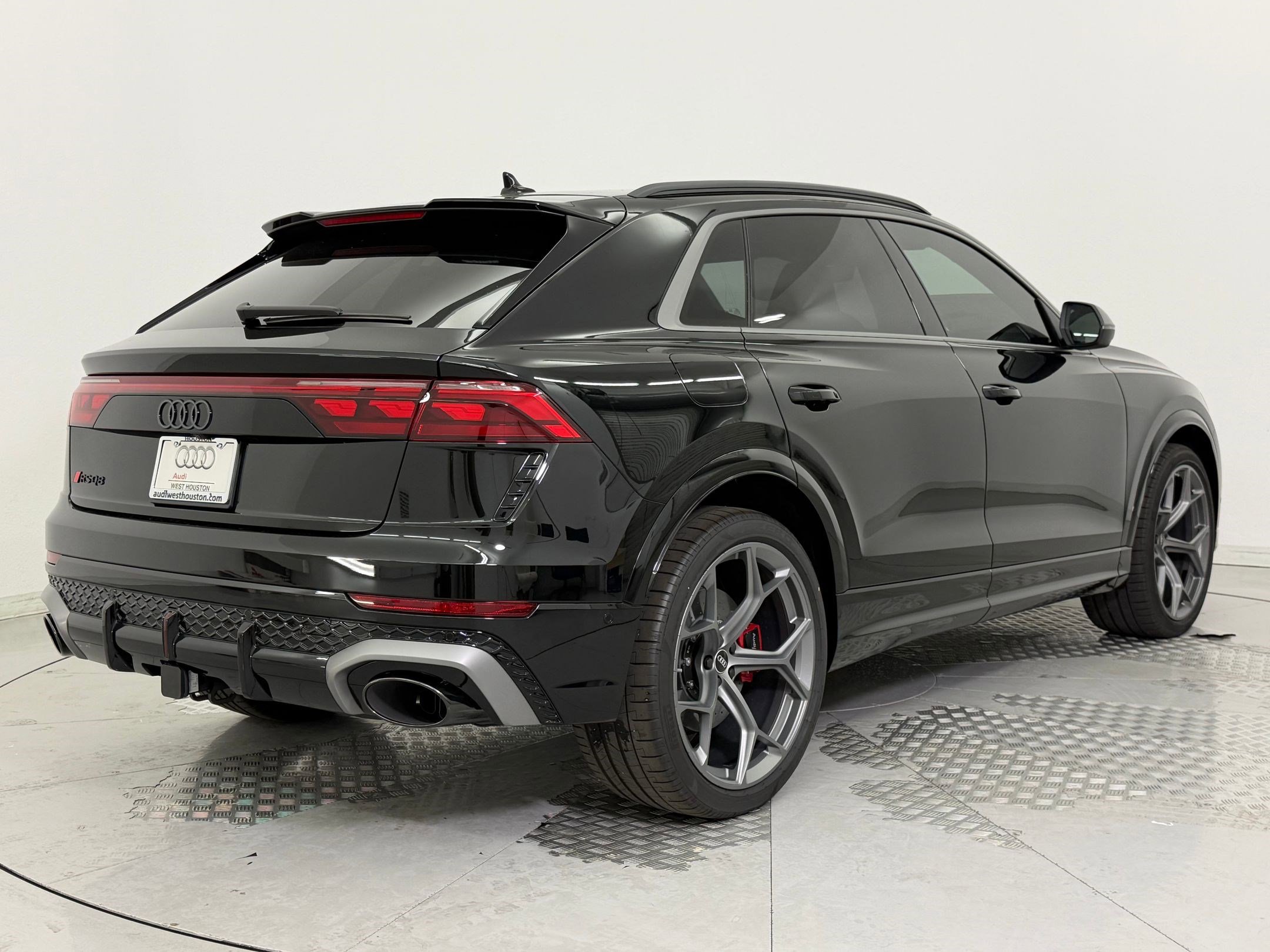 New 2026 Audi RS Q8 performance AWD/4WD image 8